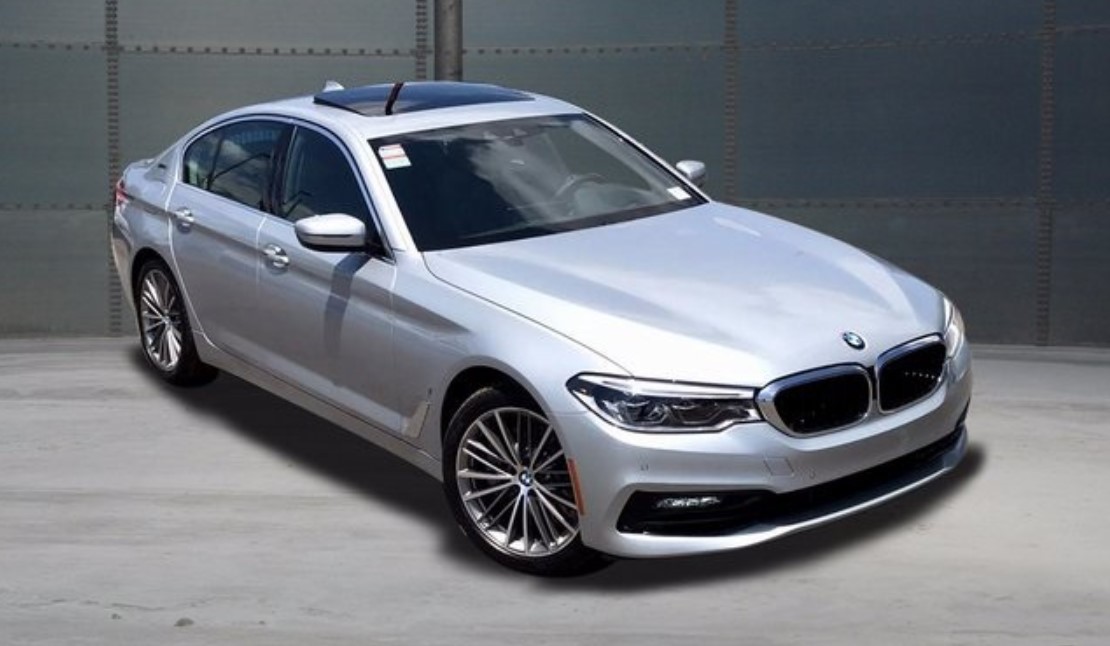 2018 BMW 5 Series iPerformance Sport Front White Exterior 2018 BMW 5 Series iPerformance Sport Front White Exterior